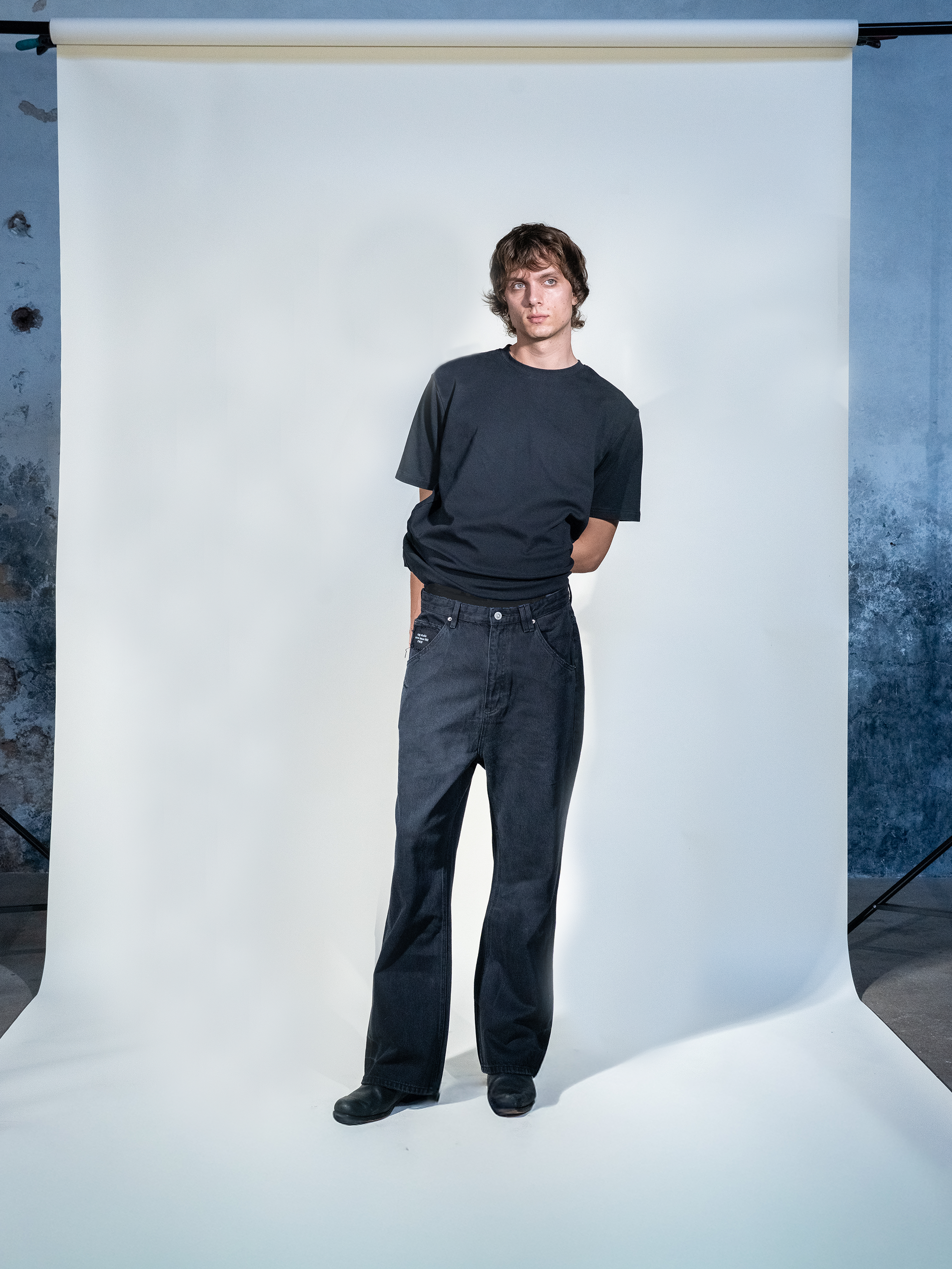 003 black Jeans